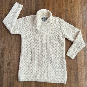 Aran Craft Cable knit Wool Cardigan Size Medium